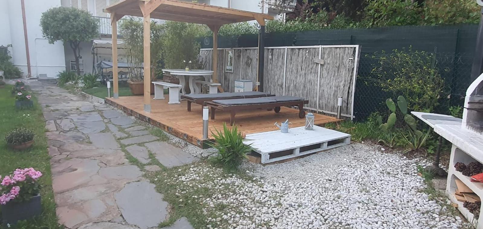 Domusauroom, Relax Nel Cuore Della Versilia - Pet Friendly Viareggio Exterior foto